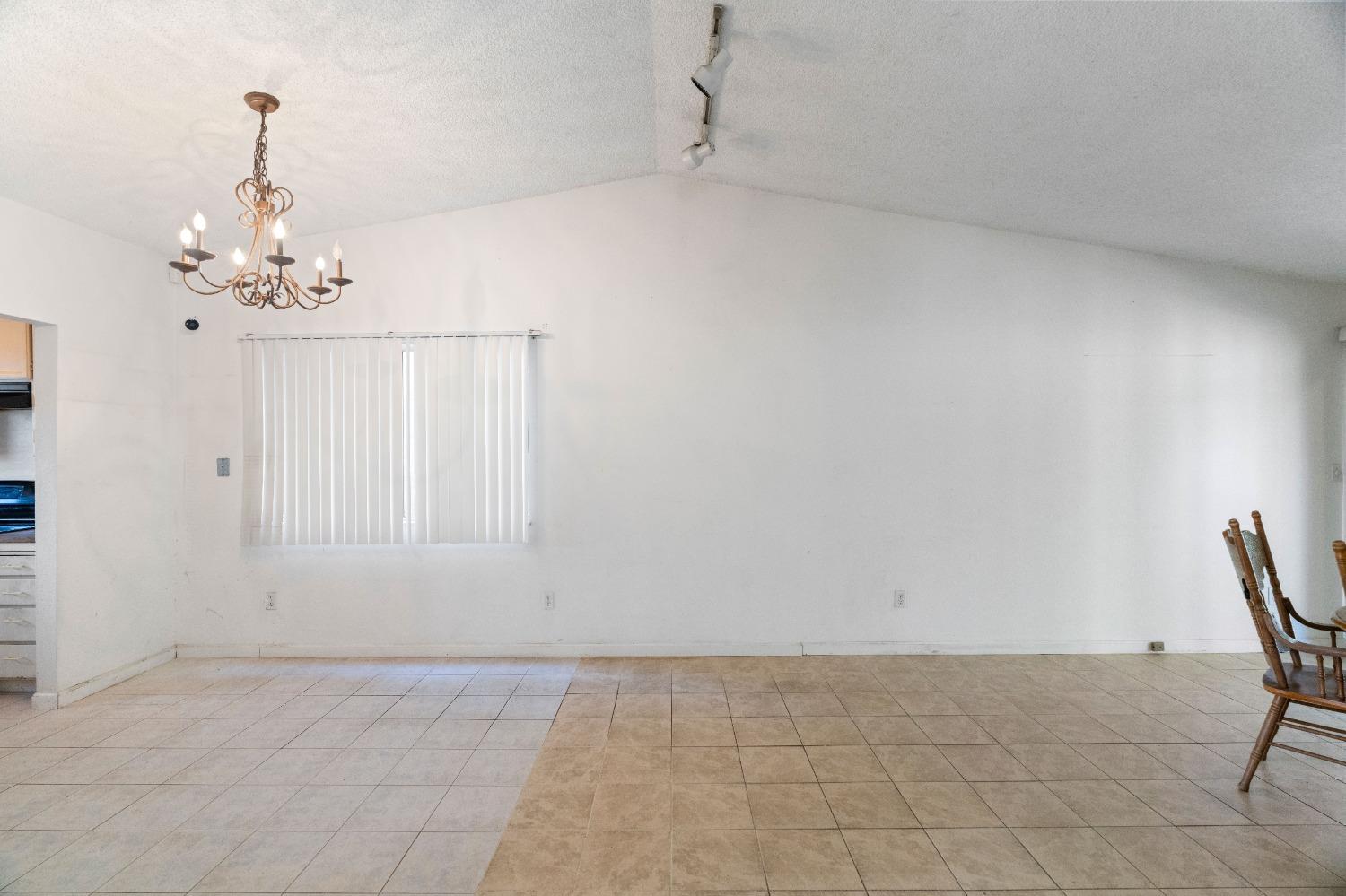 2412 Sequoia Drive