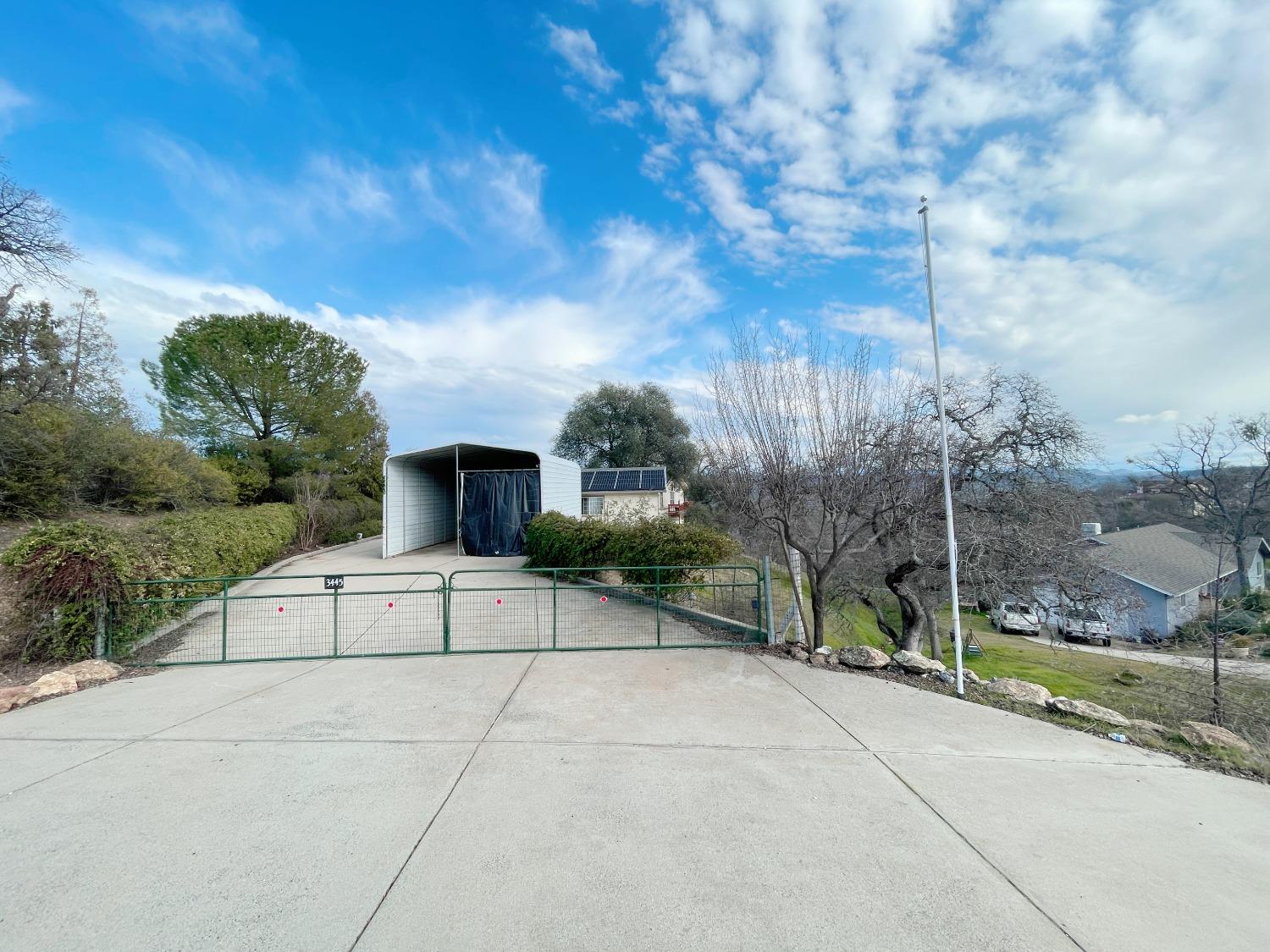 3445 Bow Drive