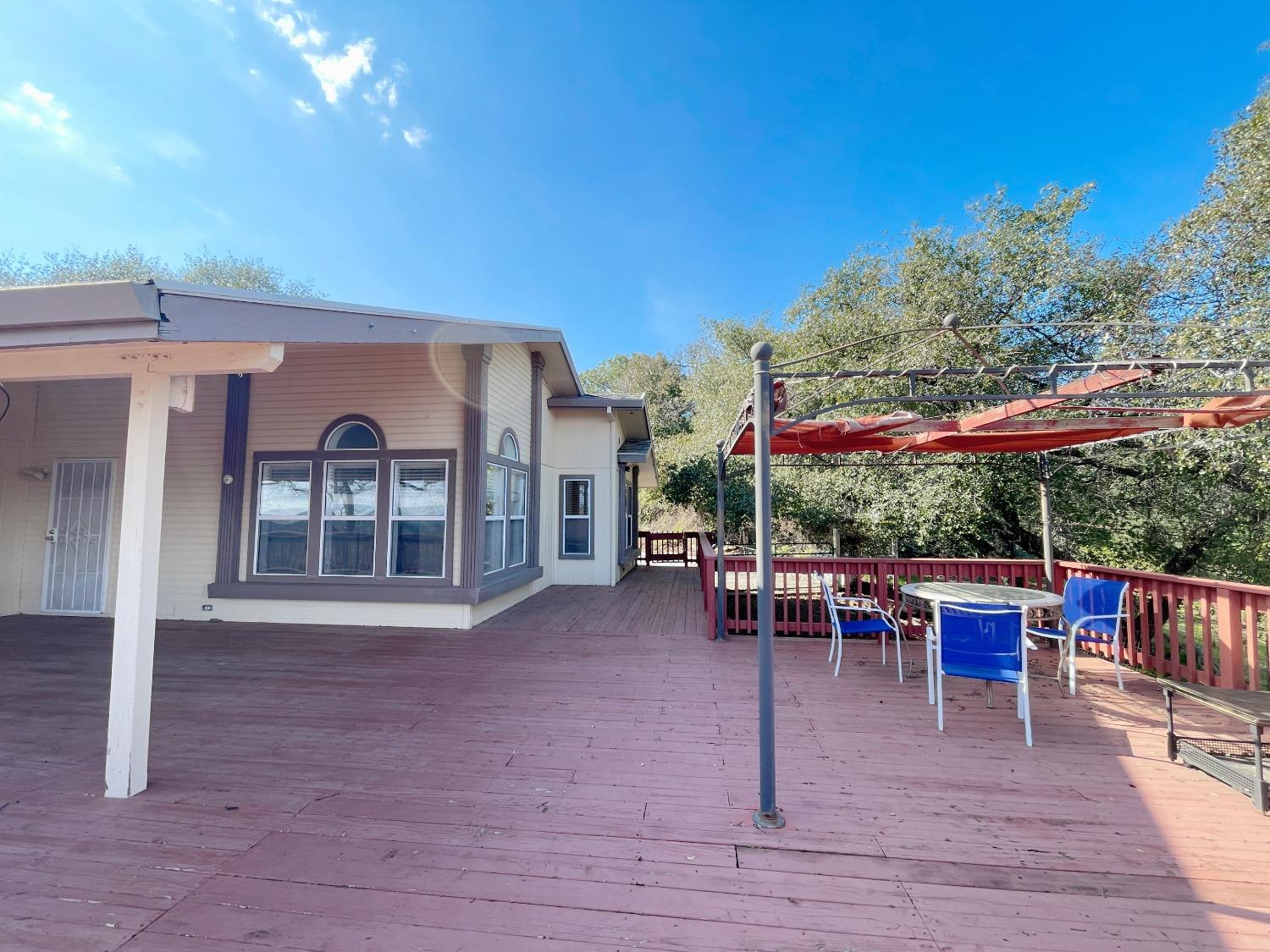 3445 Bow Drive