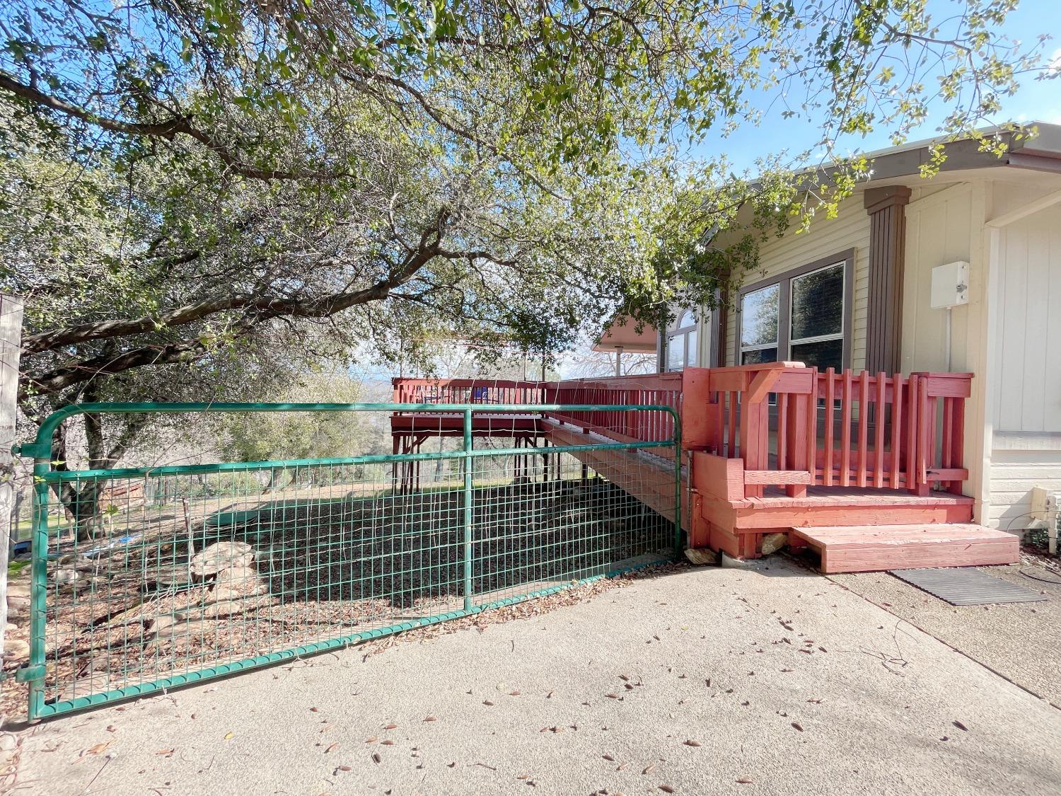 3445 Bow Drive