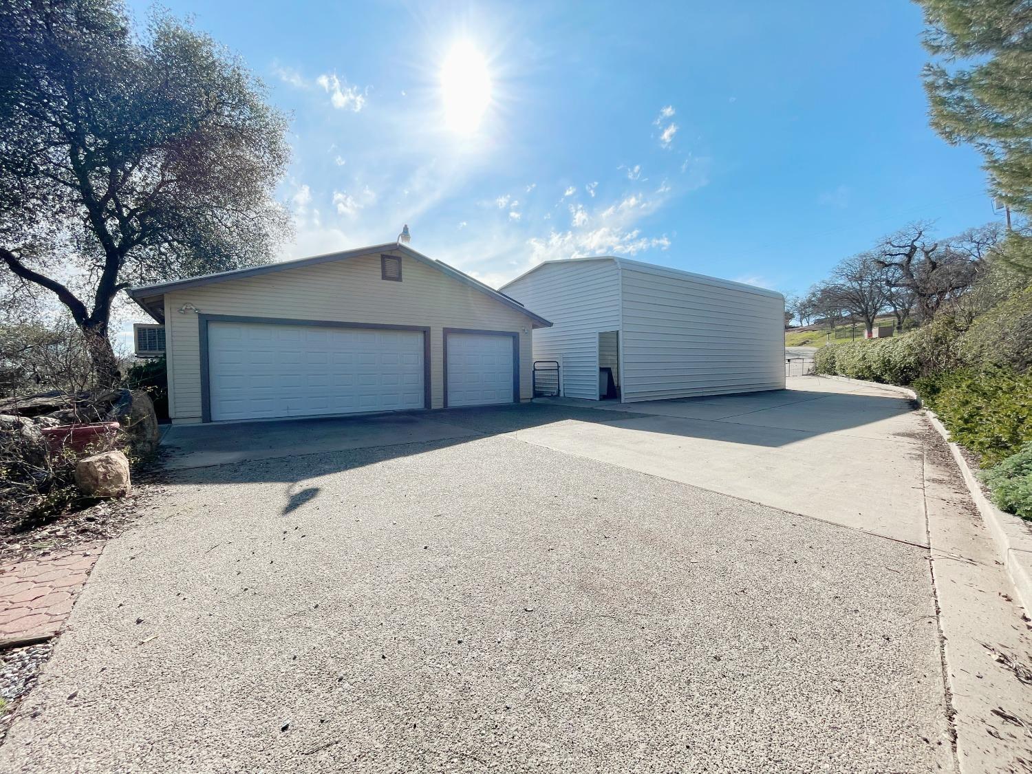 3445 Bow Drive