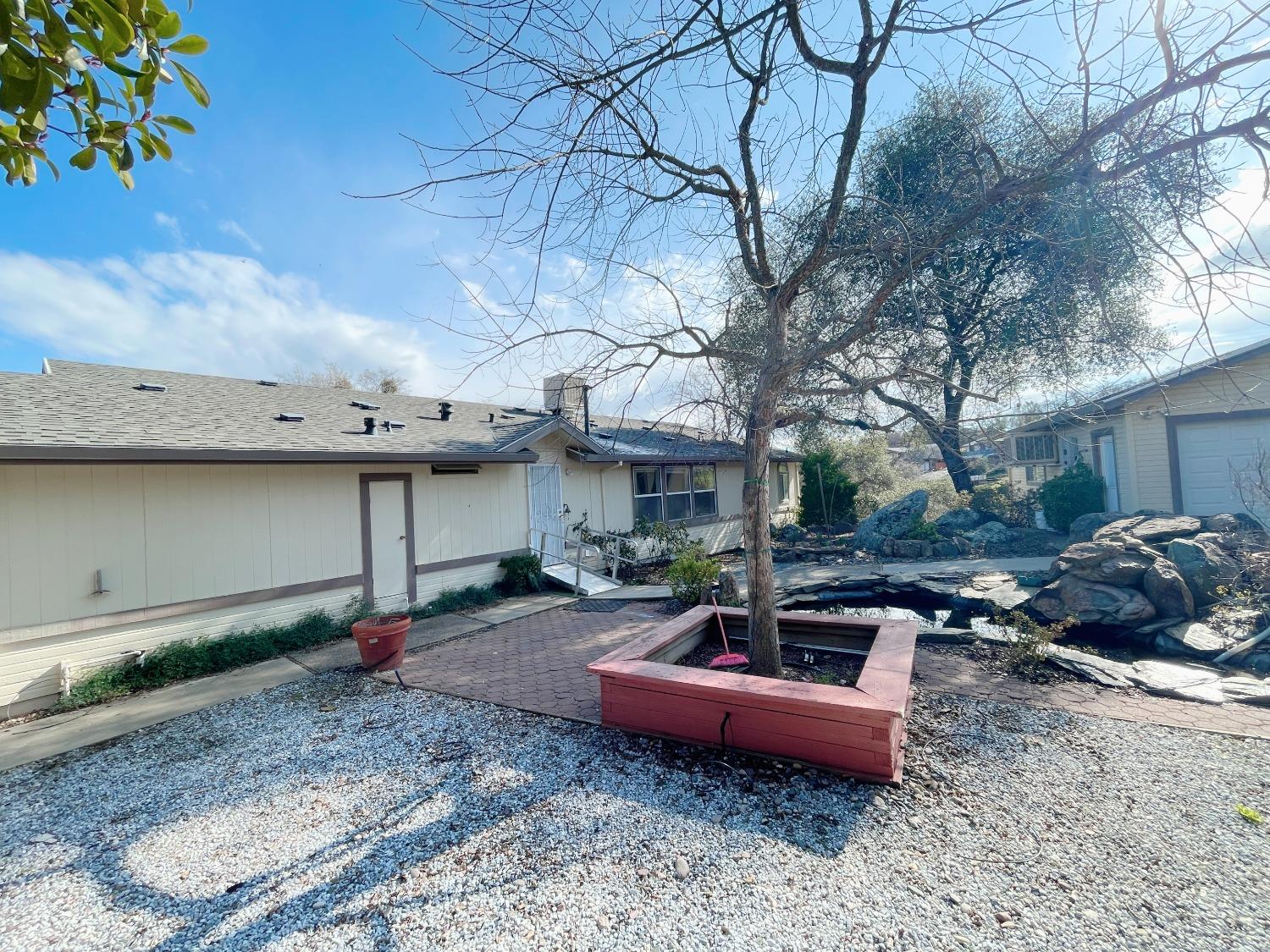 3445 Bow Drive