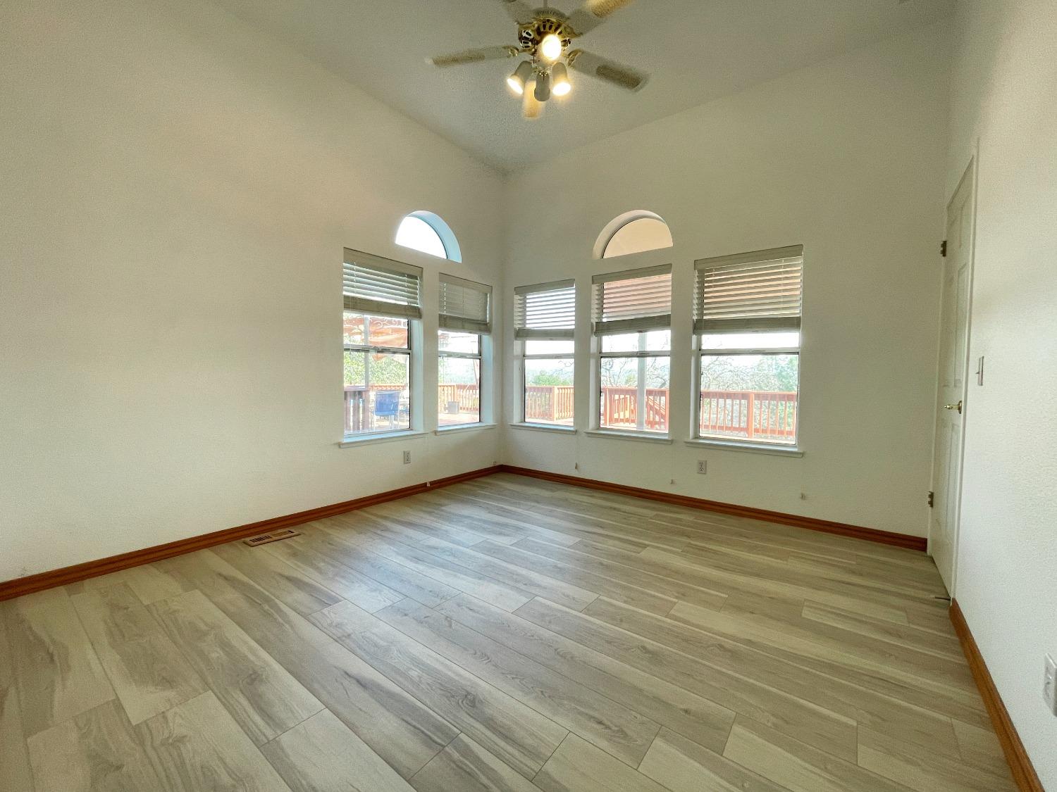 3445 Bow Drive