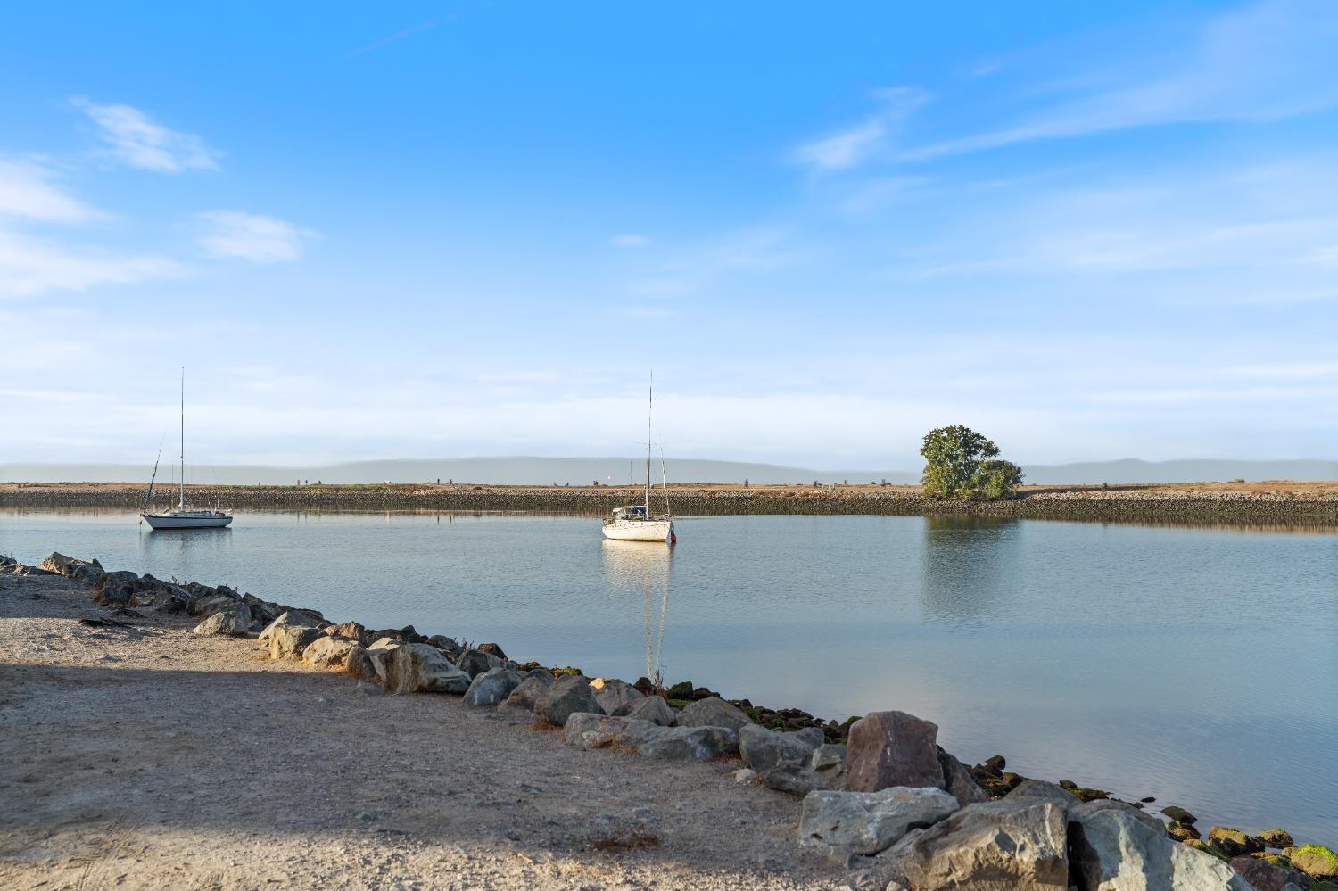14292 Tiburon Rd