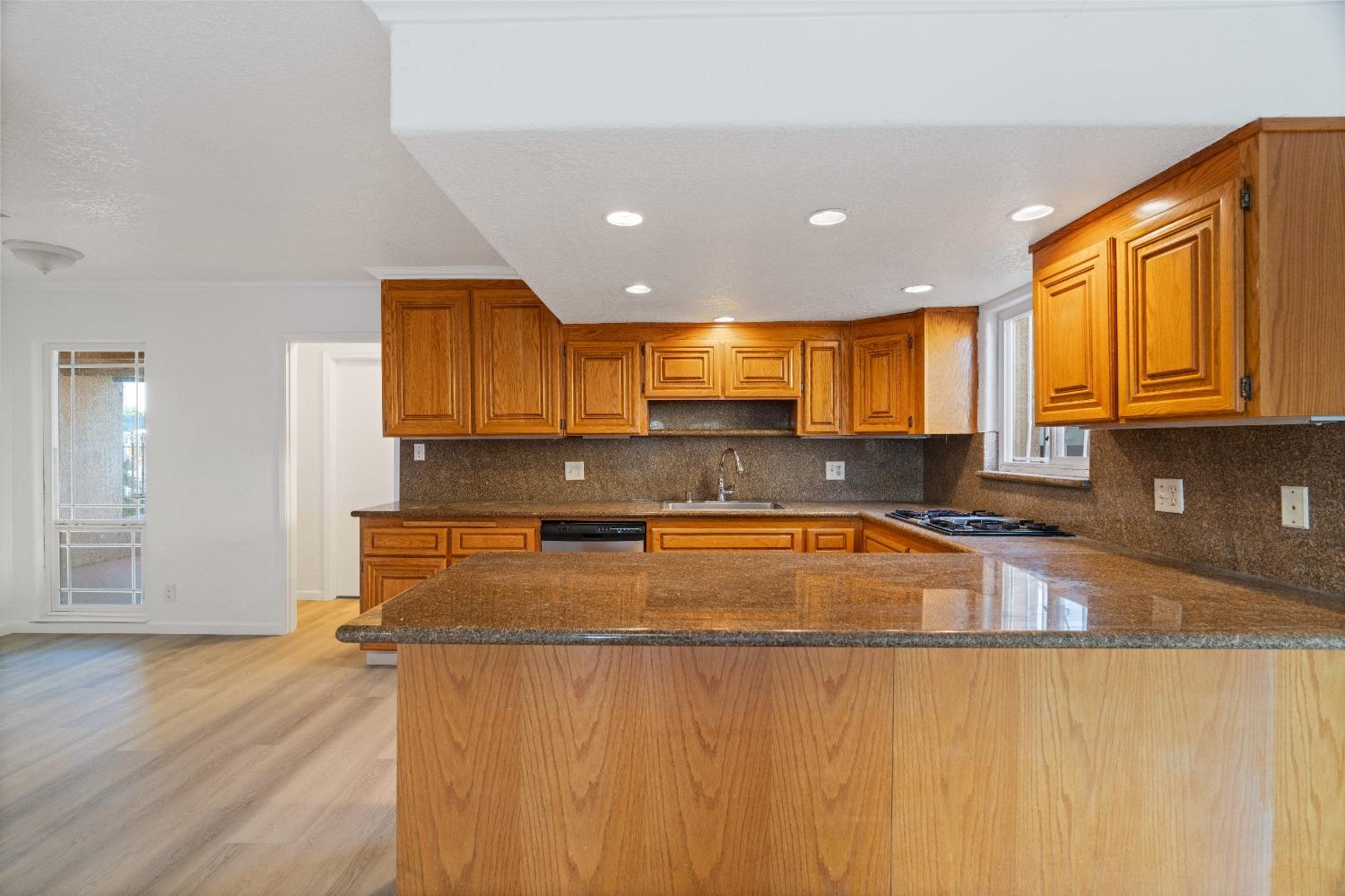 14292 Tiburon Rd