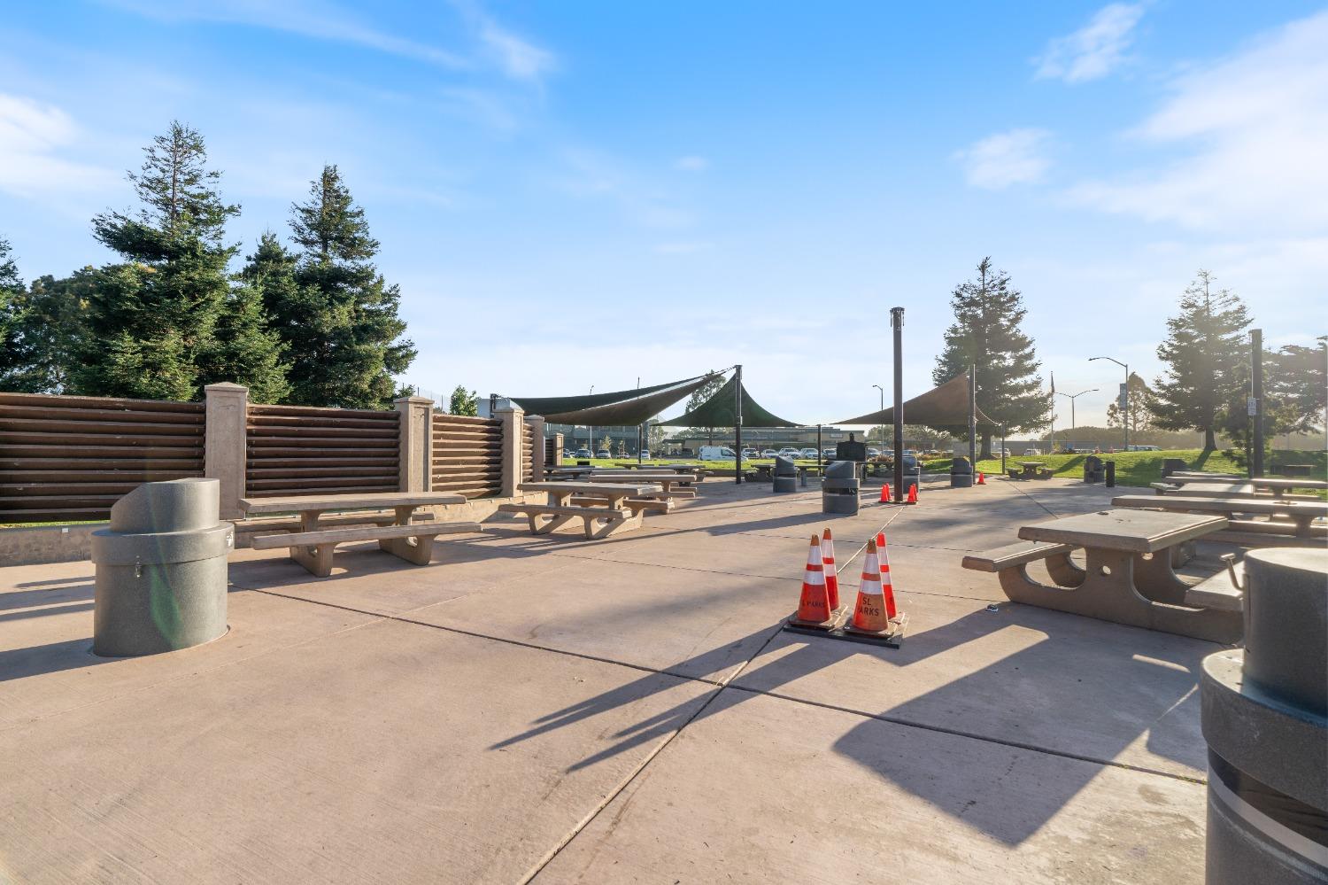 14292 Tiburon Rd