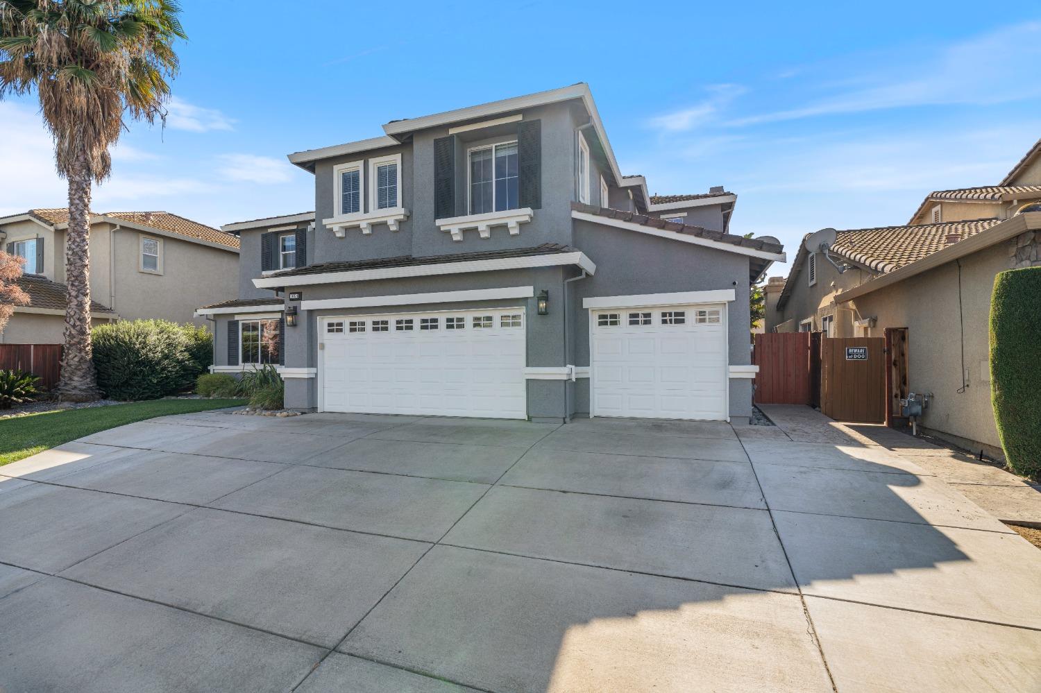 2054 Bridgeport Loop