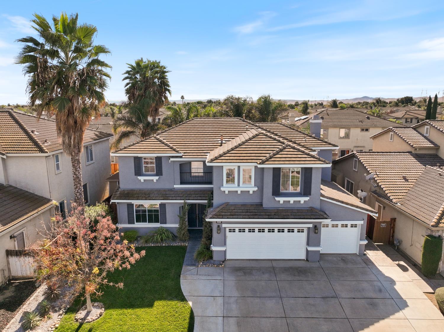 2054 Bridgeport Loop