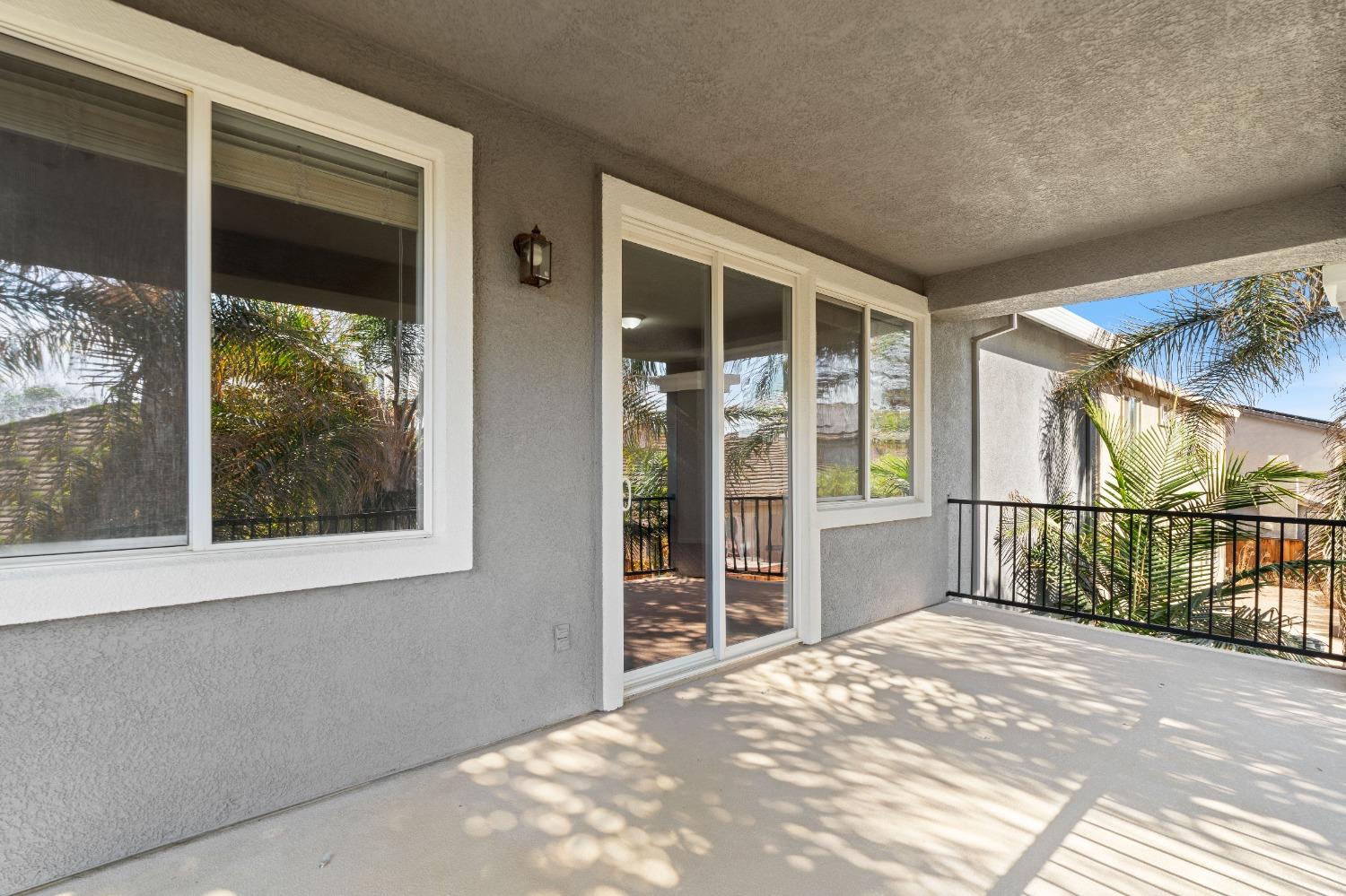 2054 Bridgeport Loop