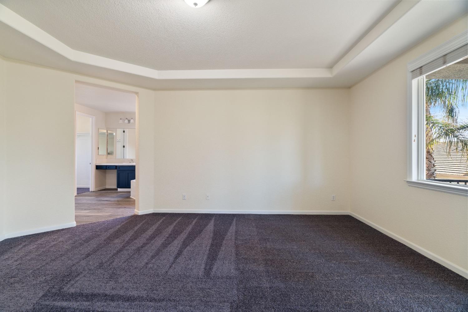 2054 Bridgeport Loop