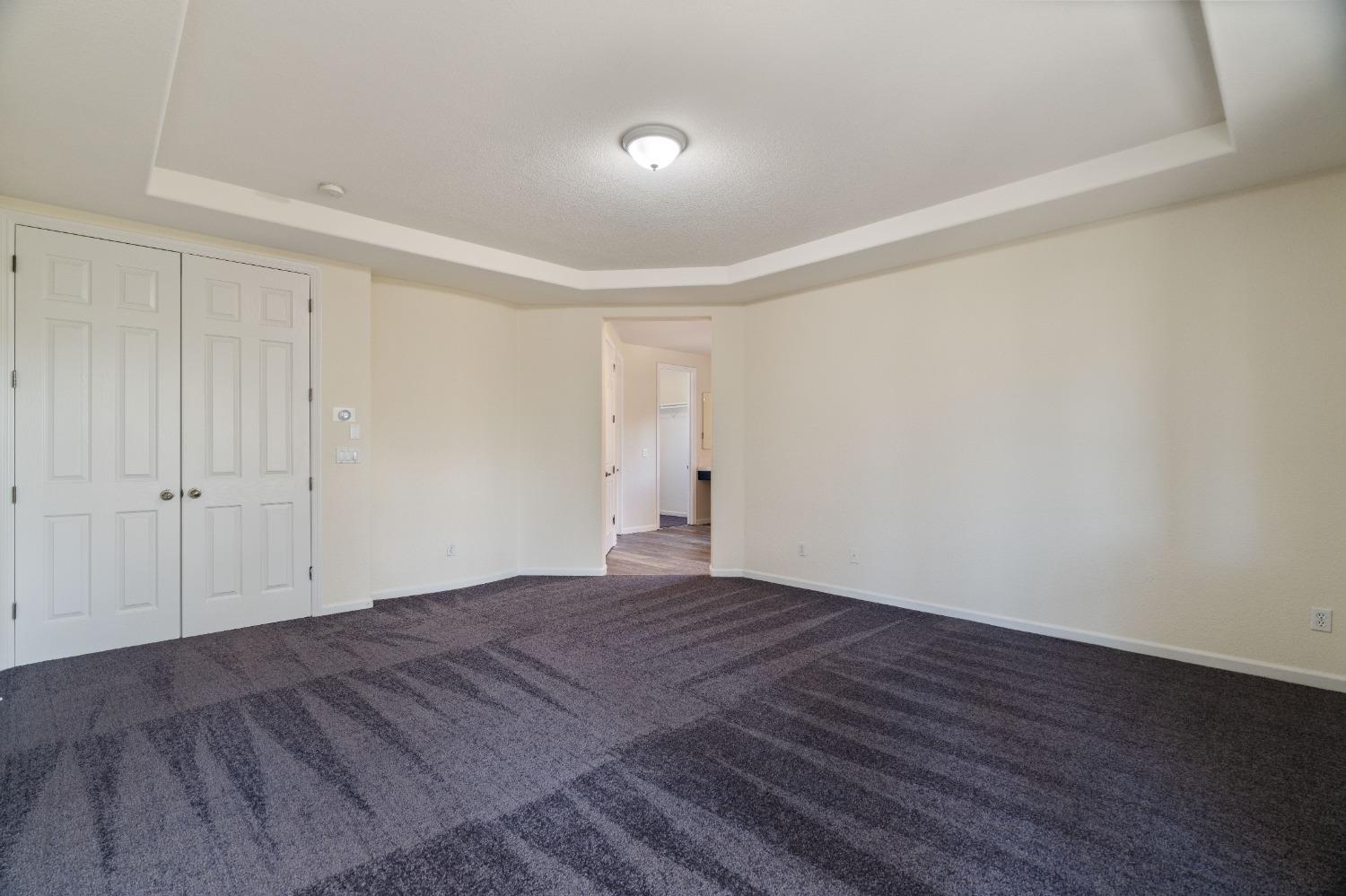 2054 Bridgeport Loop
