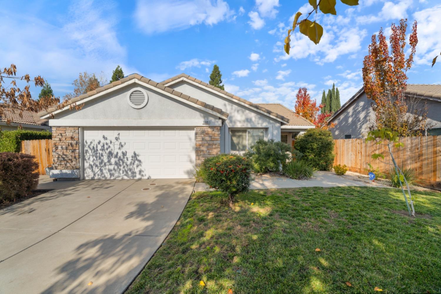 9805 Savonna Court