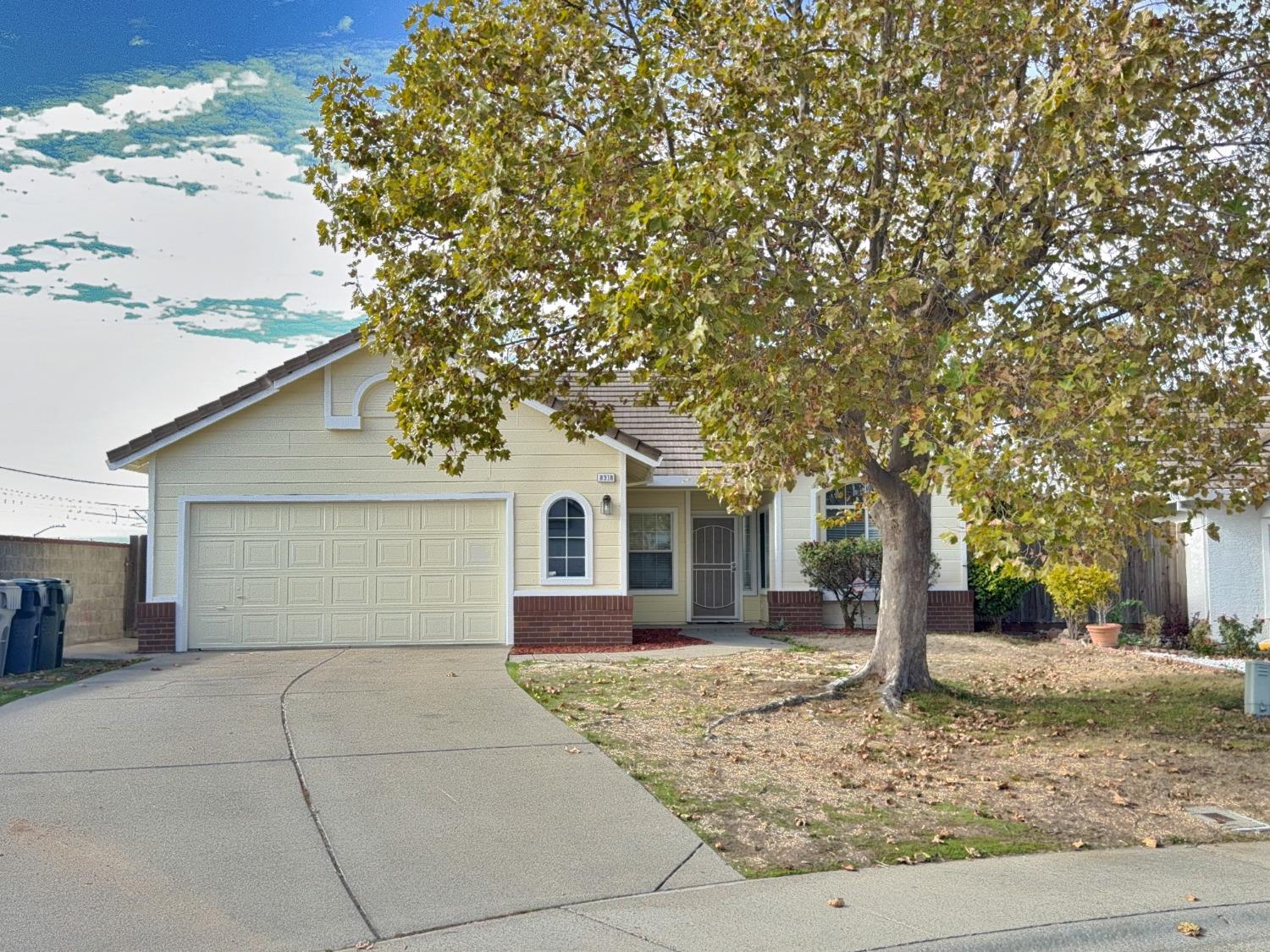 8318 Sunny Creek Way