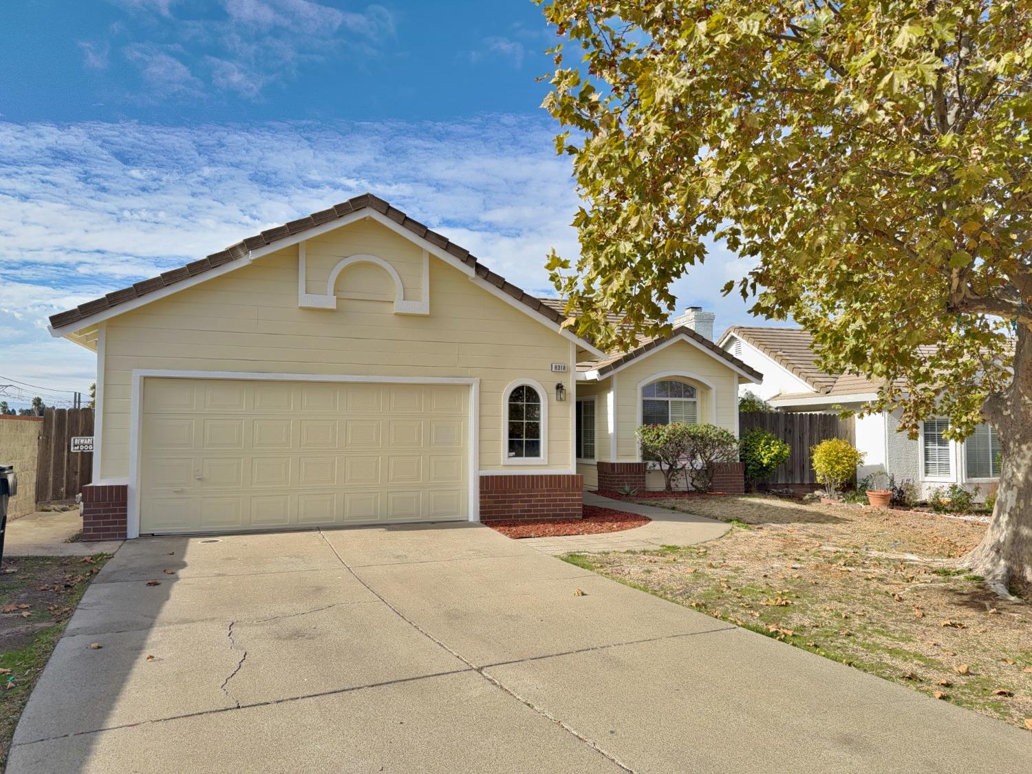 8318 Sunny Creek Way