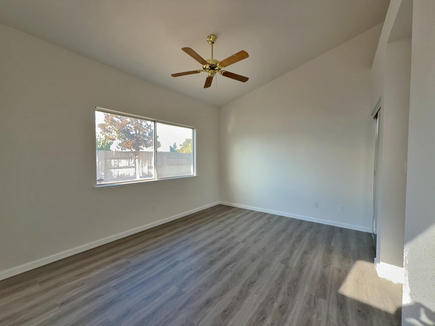 8318 Sunny Creek Way