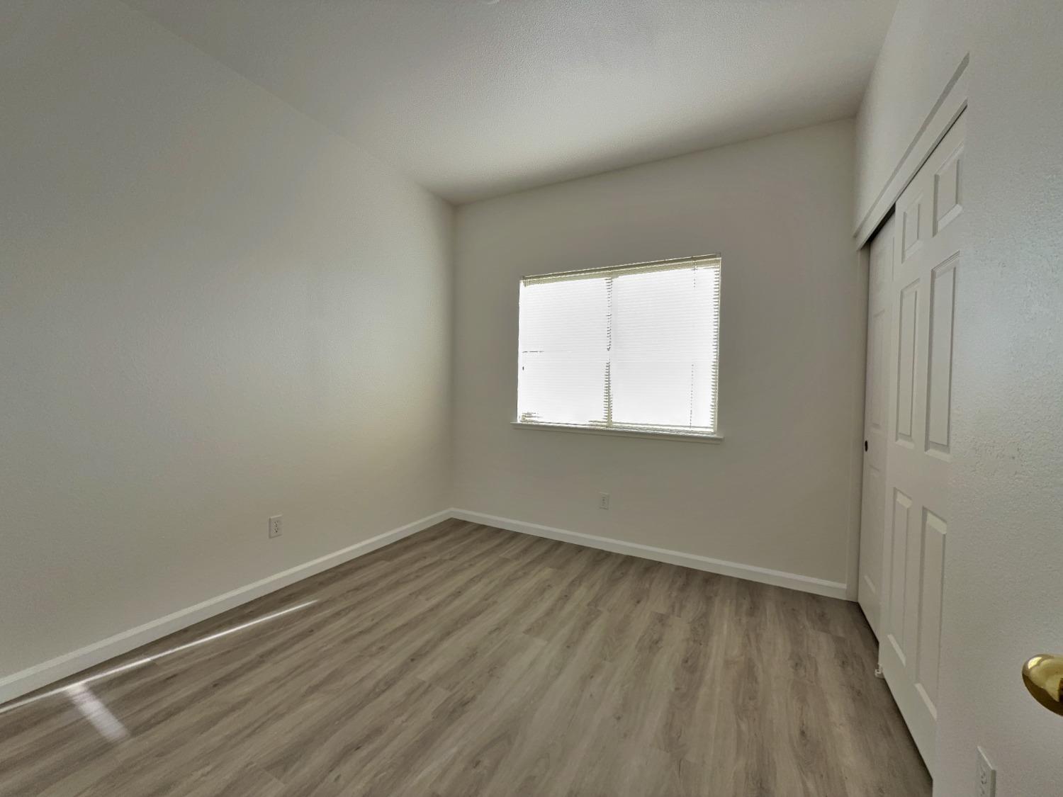 8318 Sunny Creek Way