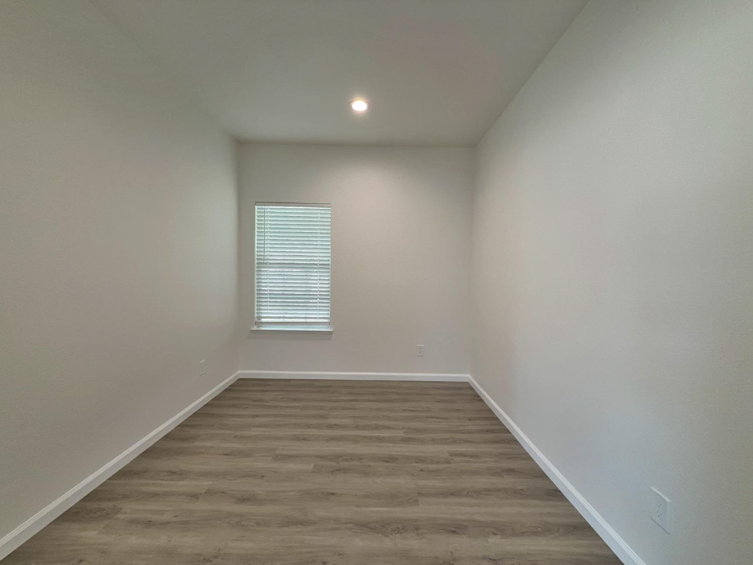 8318 Sunny Creek Way