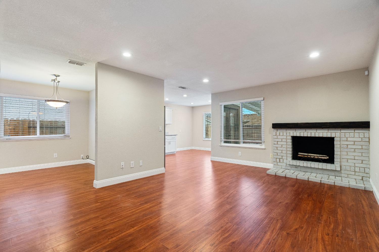 9930 Bexley Dr.