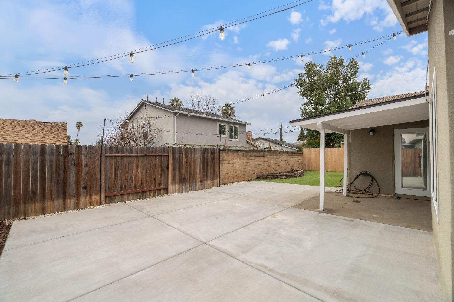 9930 Bexley Dr.