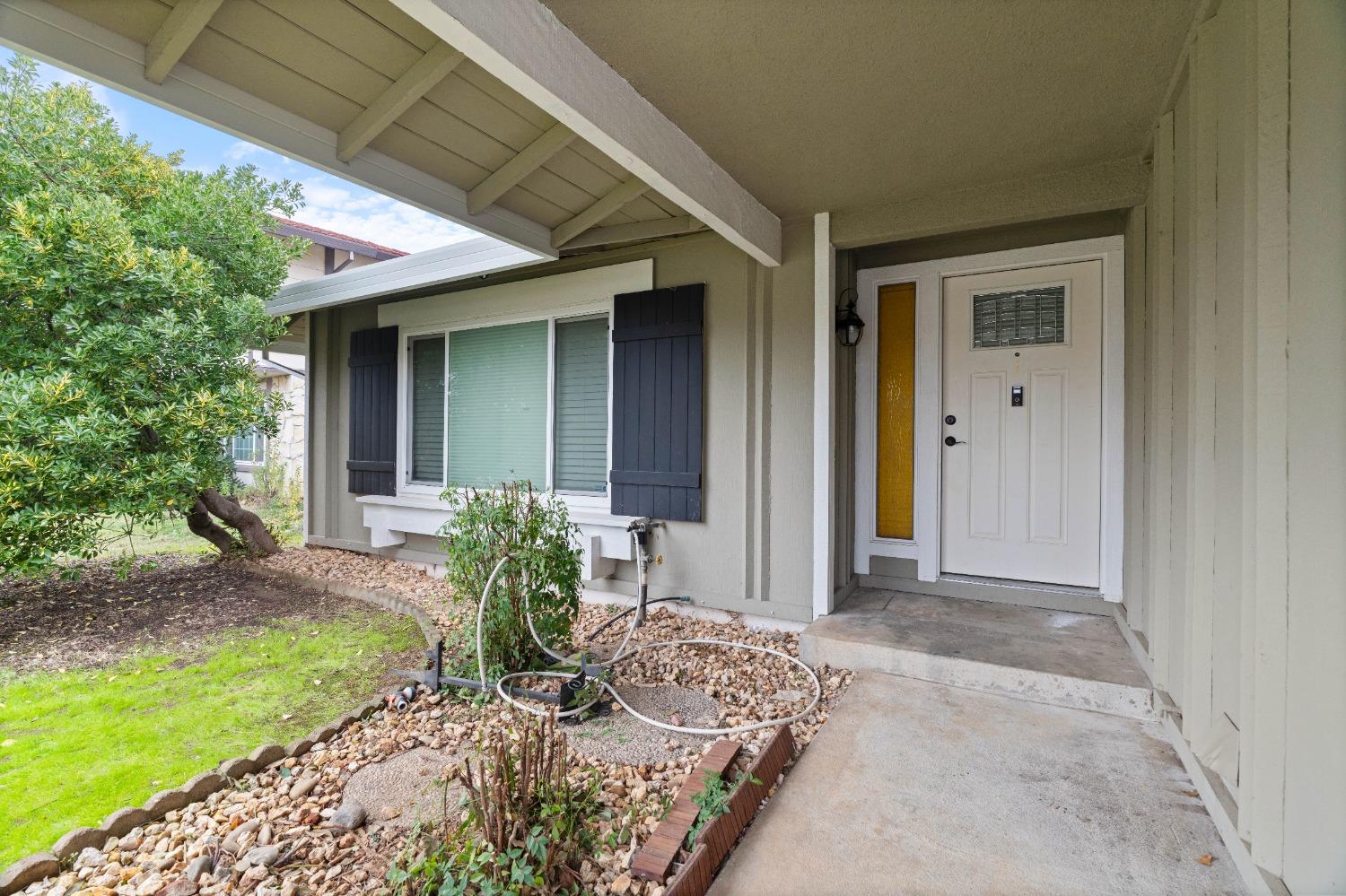 9930 Bexley Dr.