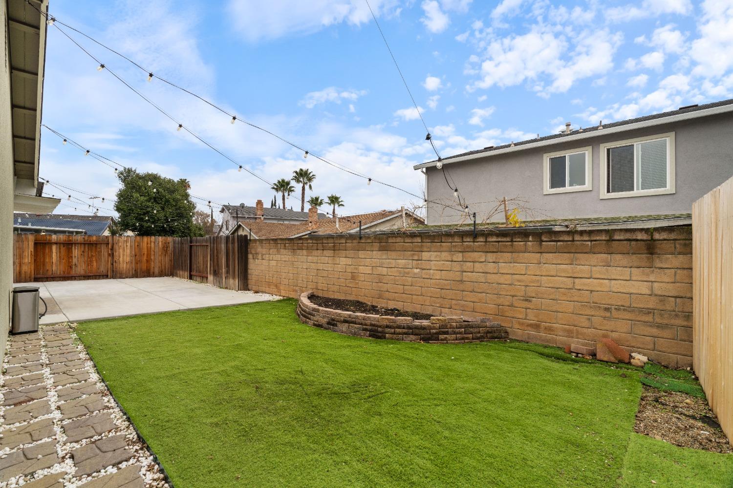 9930 Bexley Dr.
