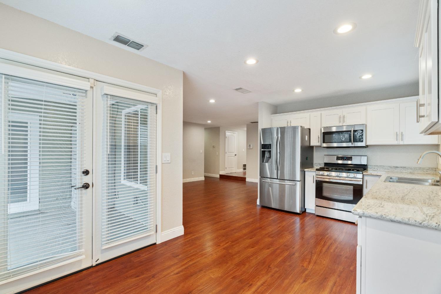 9930 Bexley Dr.