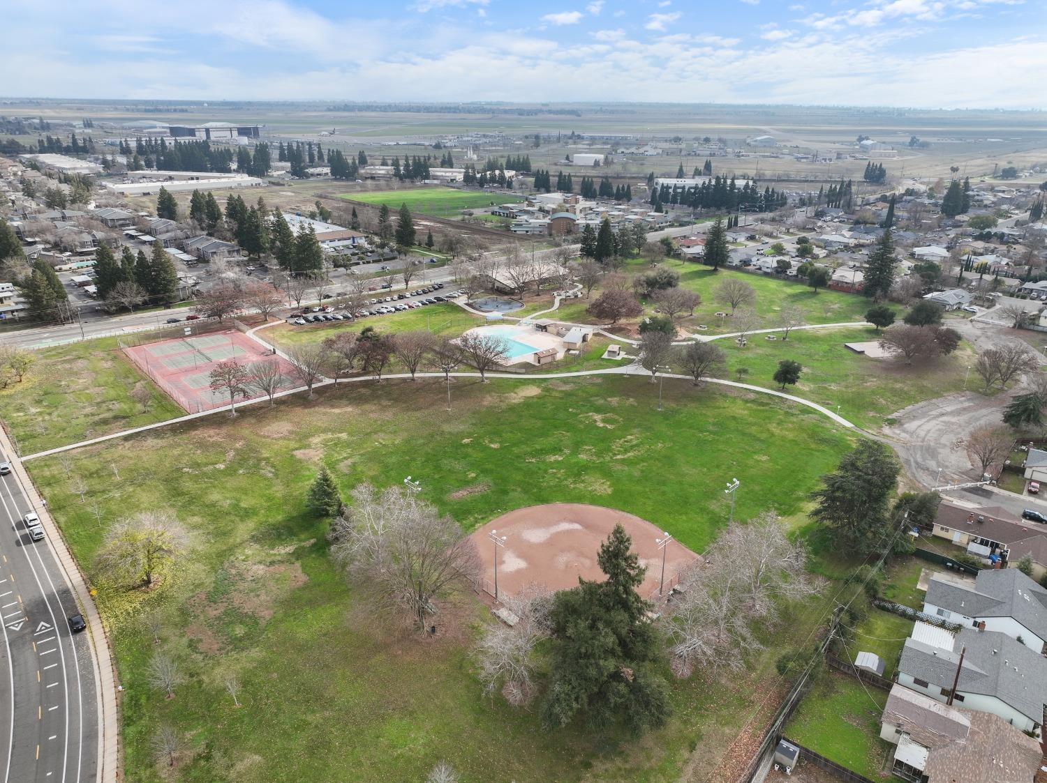 9930 Bexley Dr.