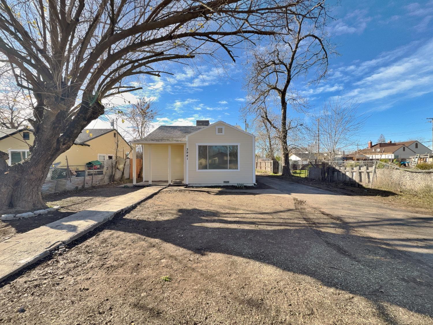3941 Lily Street
