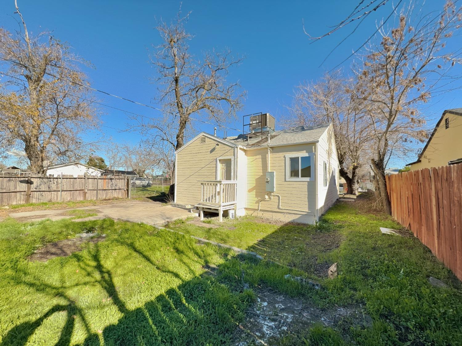 3941 Lily Street
