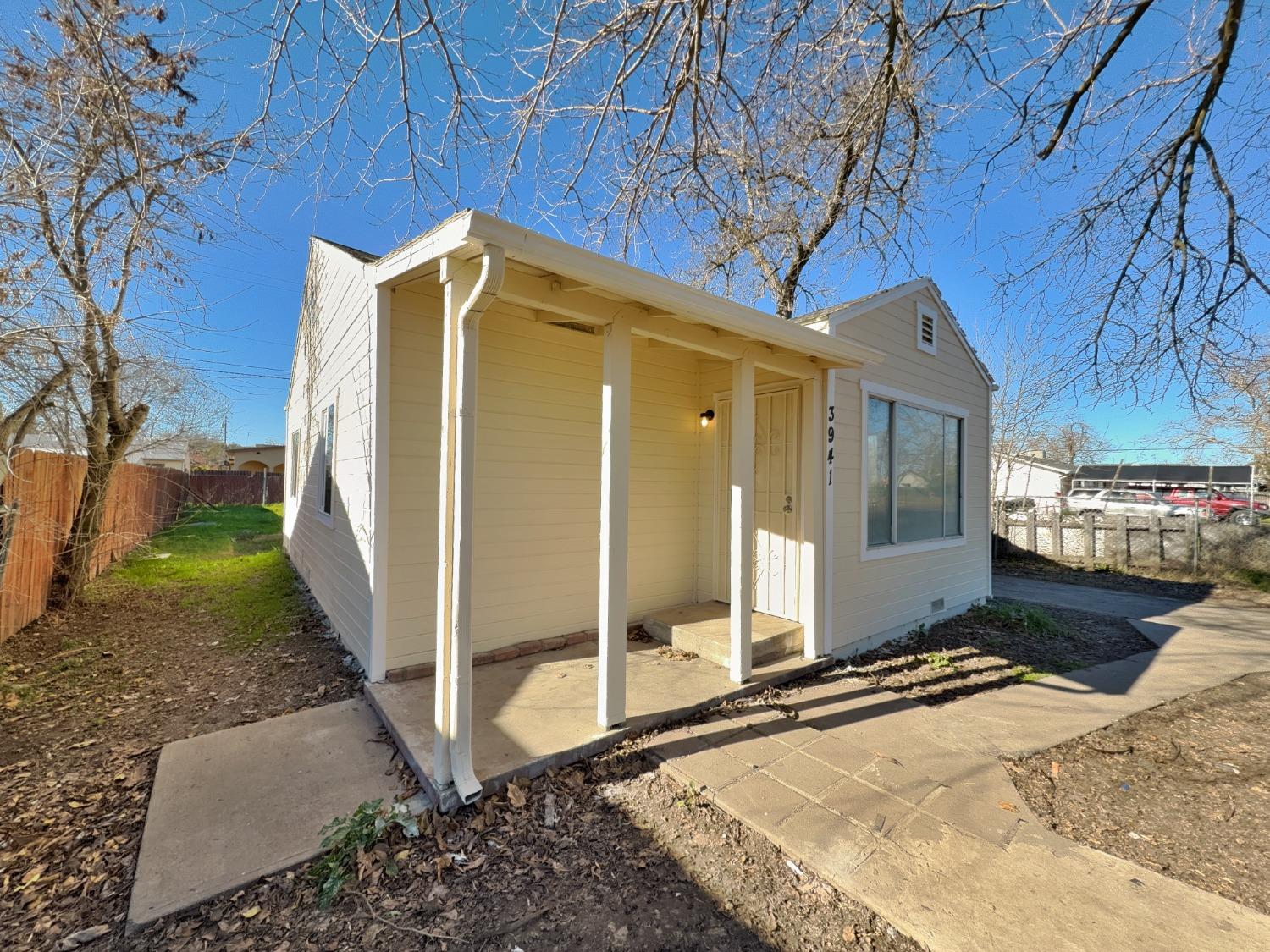 3941 Lily Street