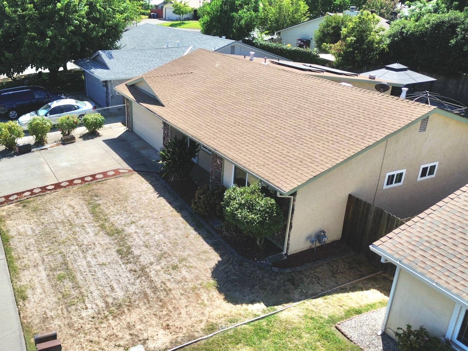 3992 Wildrose Way