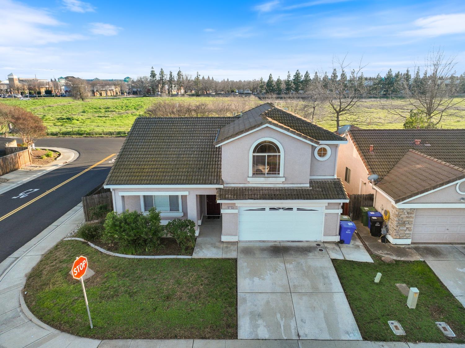 9115 Willowberry Way