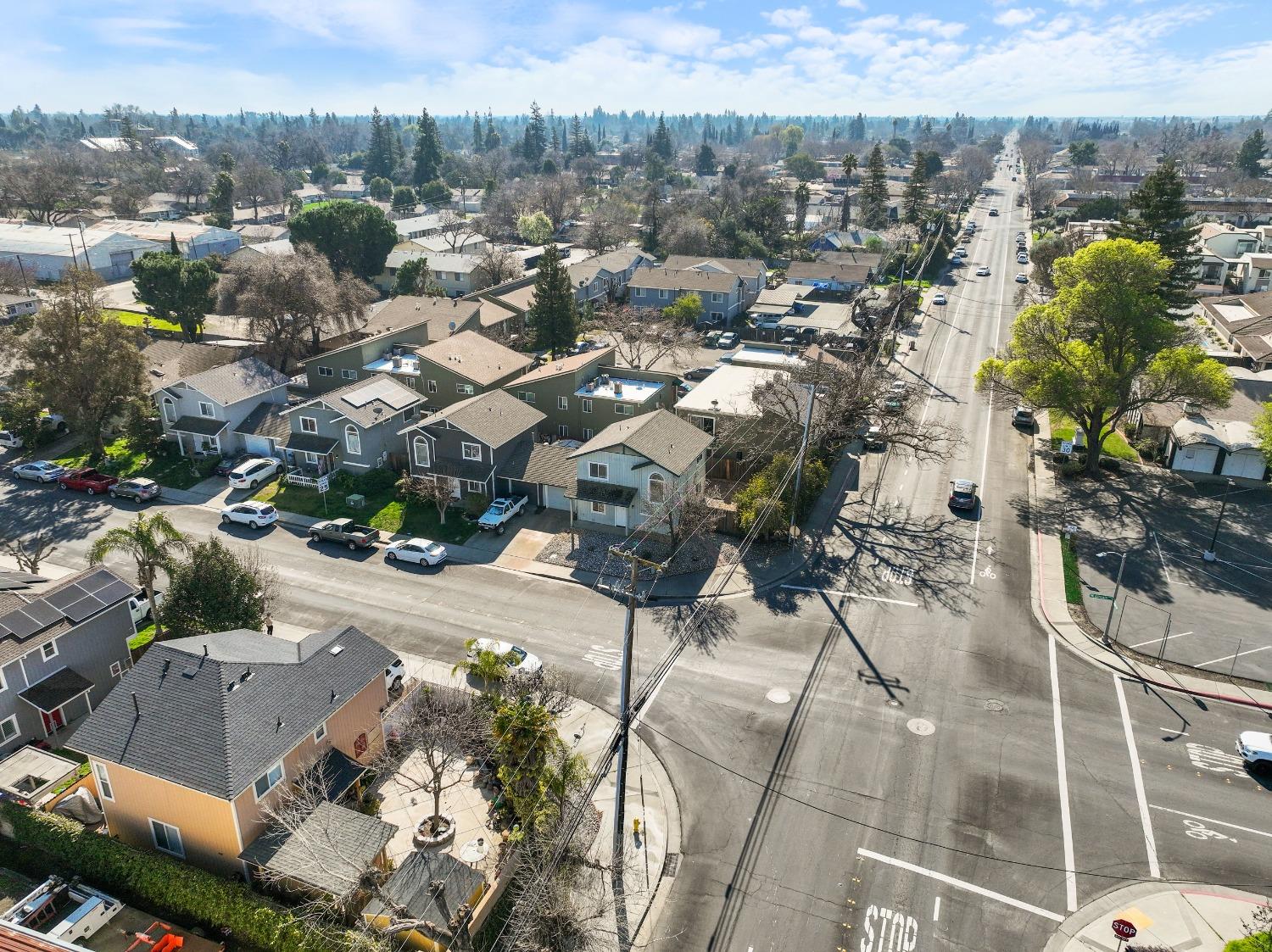 199 W Lincoln Avenue