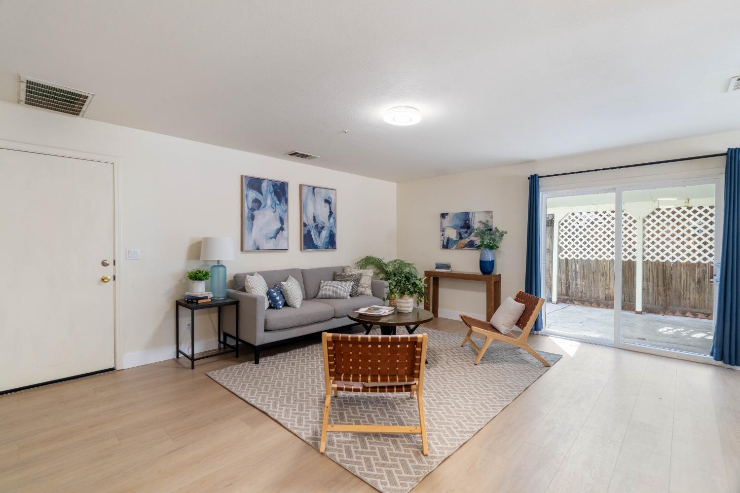 199 W Lincoln Avenue