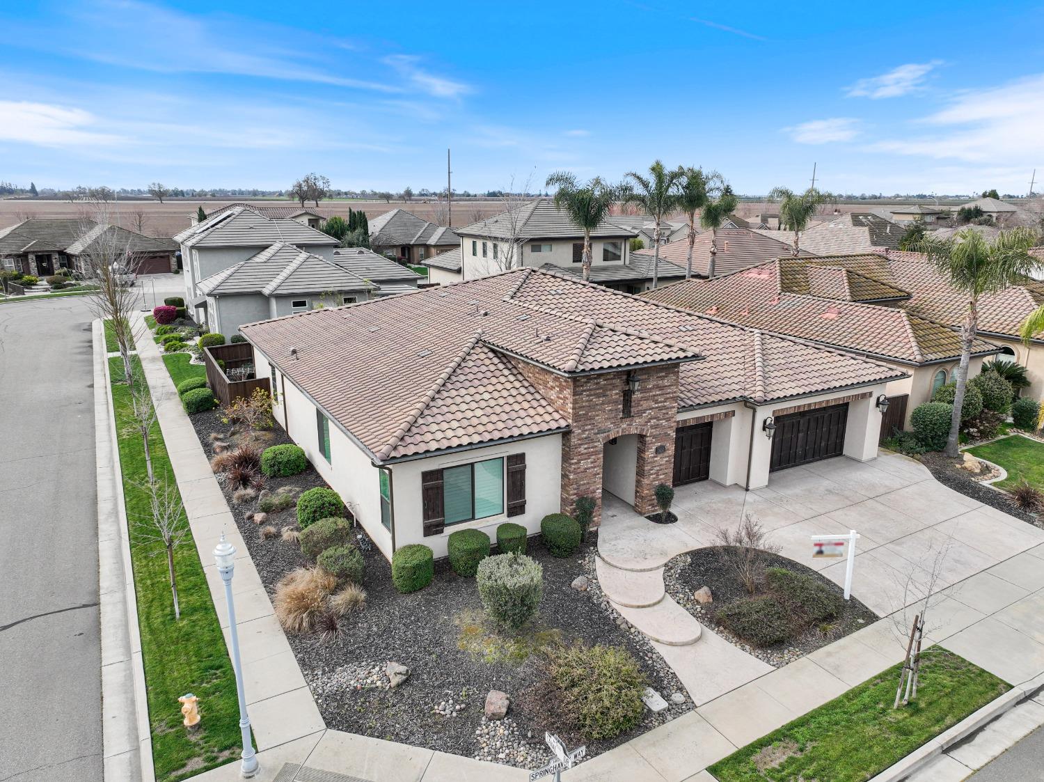 1432 Springhaven Way
