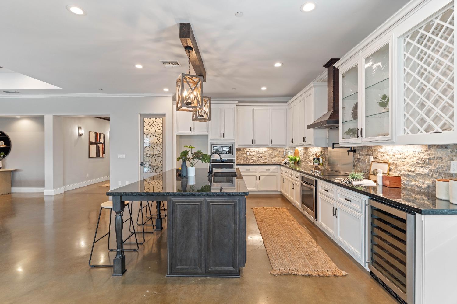 1432 Springhaven Way