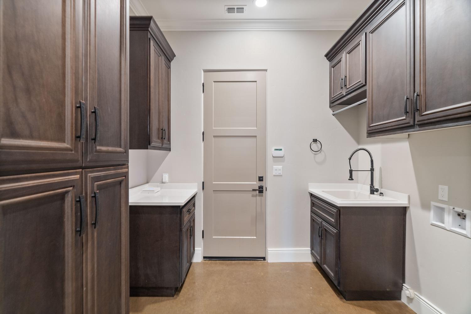 1432 Springhaven Way