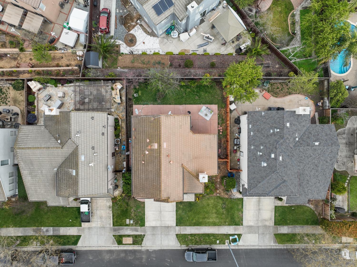 6350 Greenfield