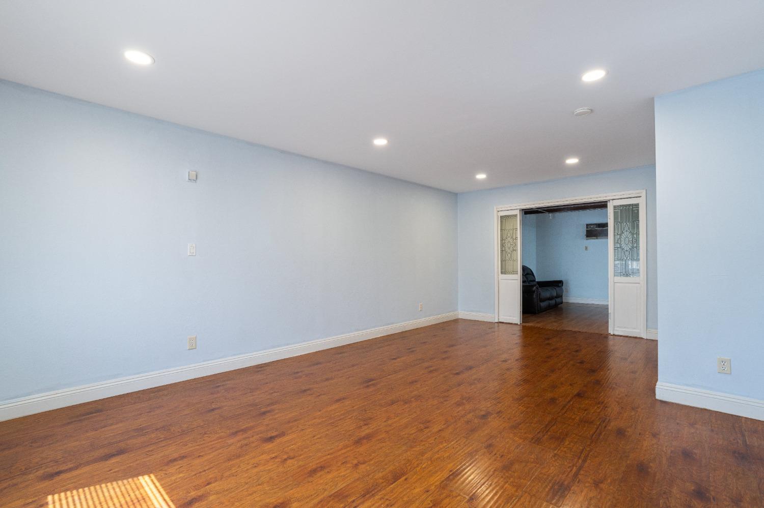 6101 Garden View Way