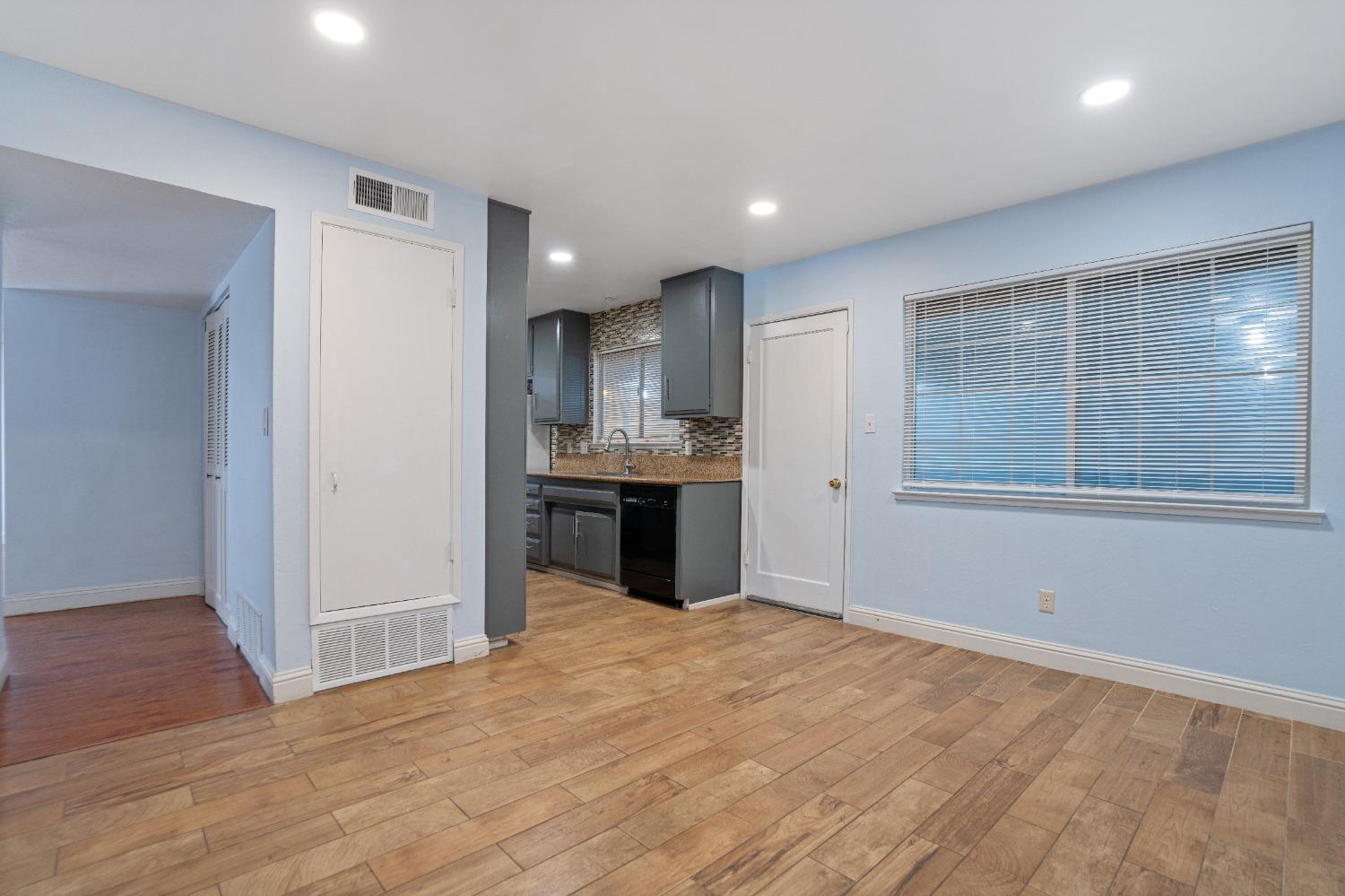 6101 Garden View Way