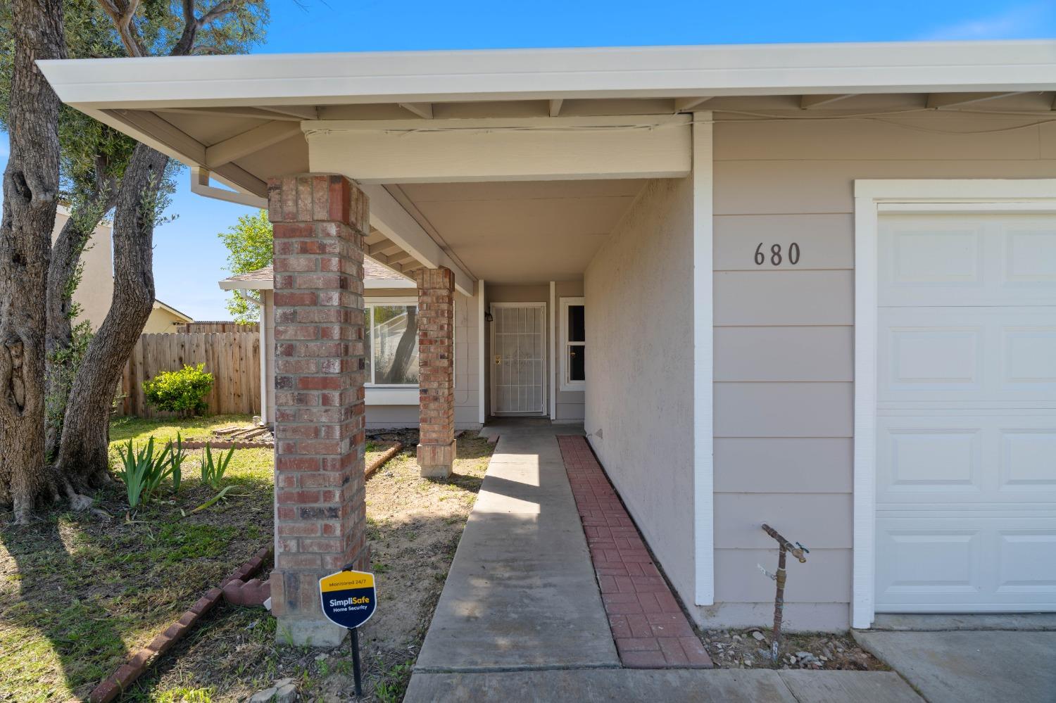 680 Turnstone Drive