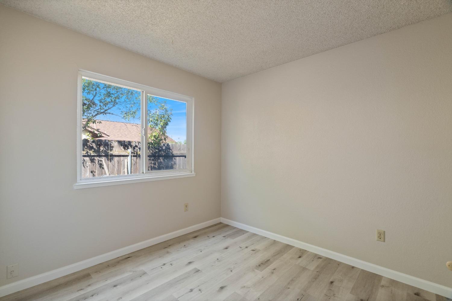680 Turnstone Drive