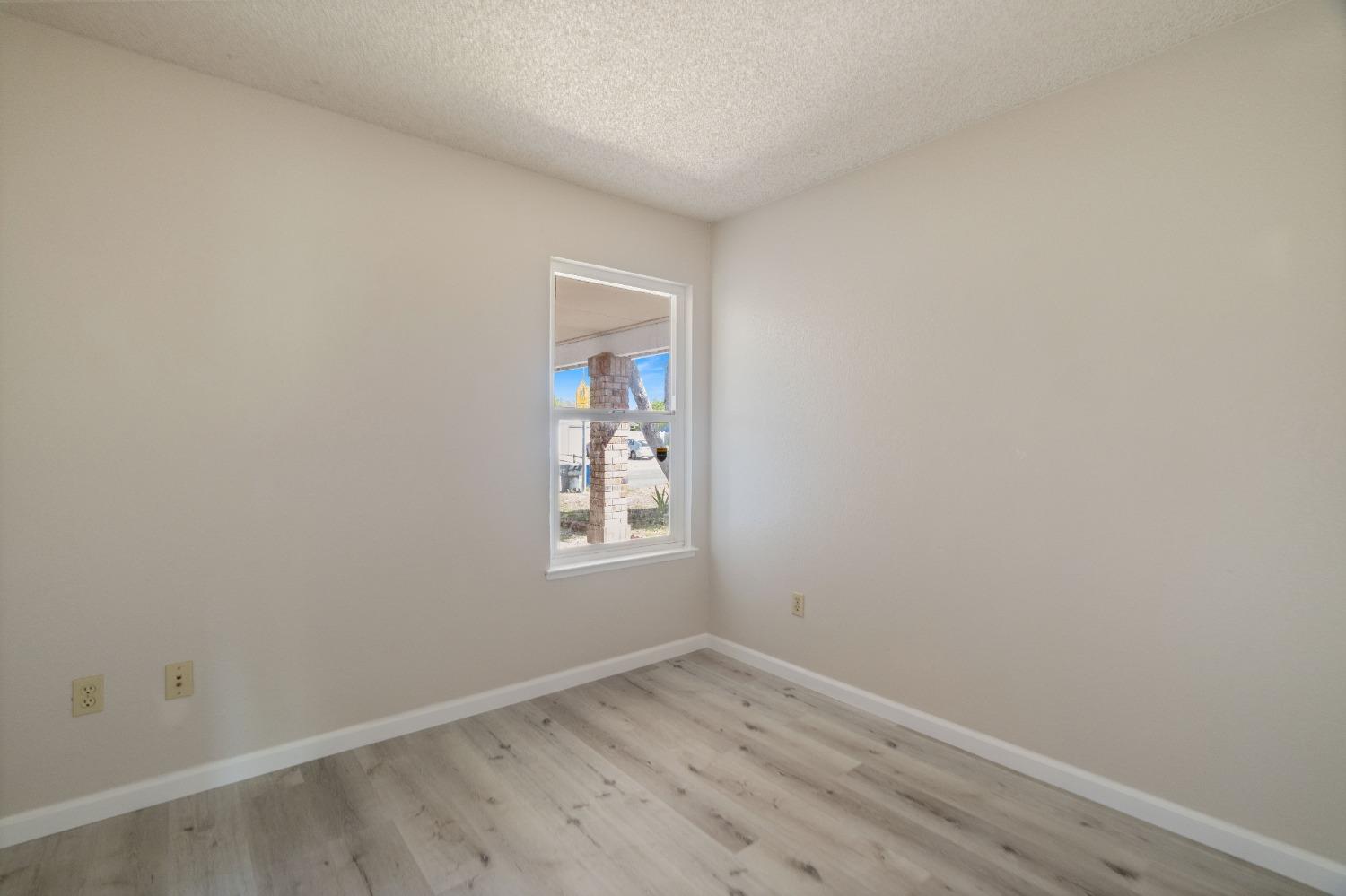680 Turnstone Drive