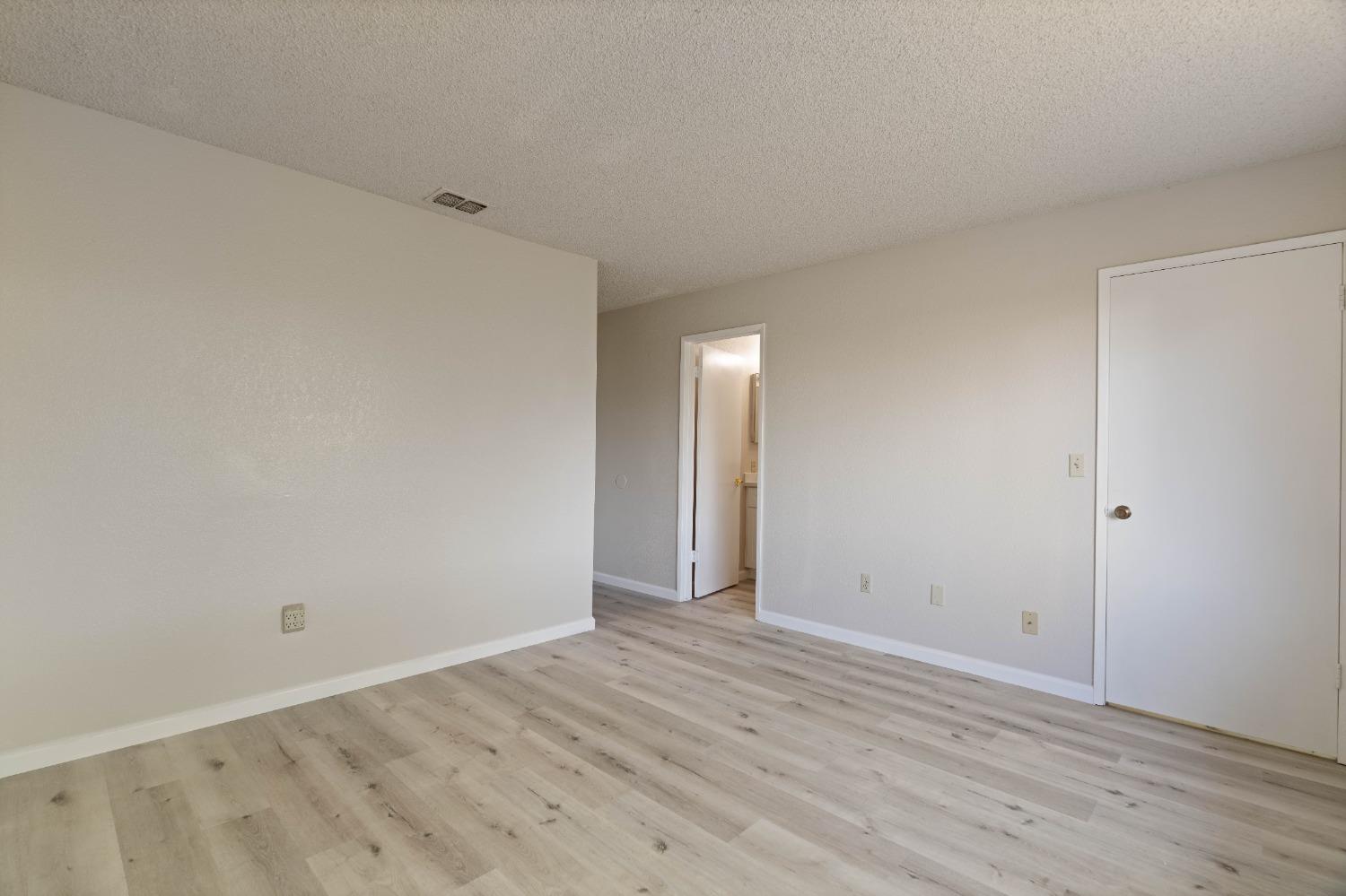 680 Turnstone Drive