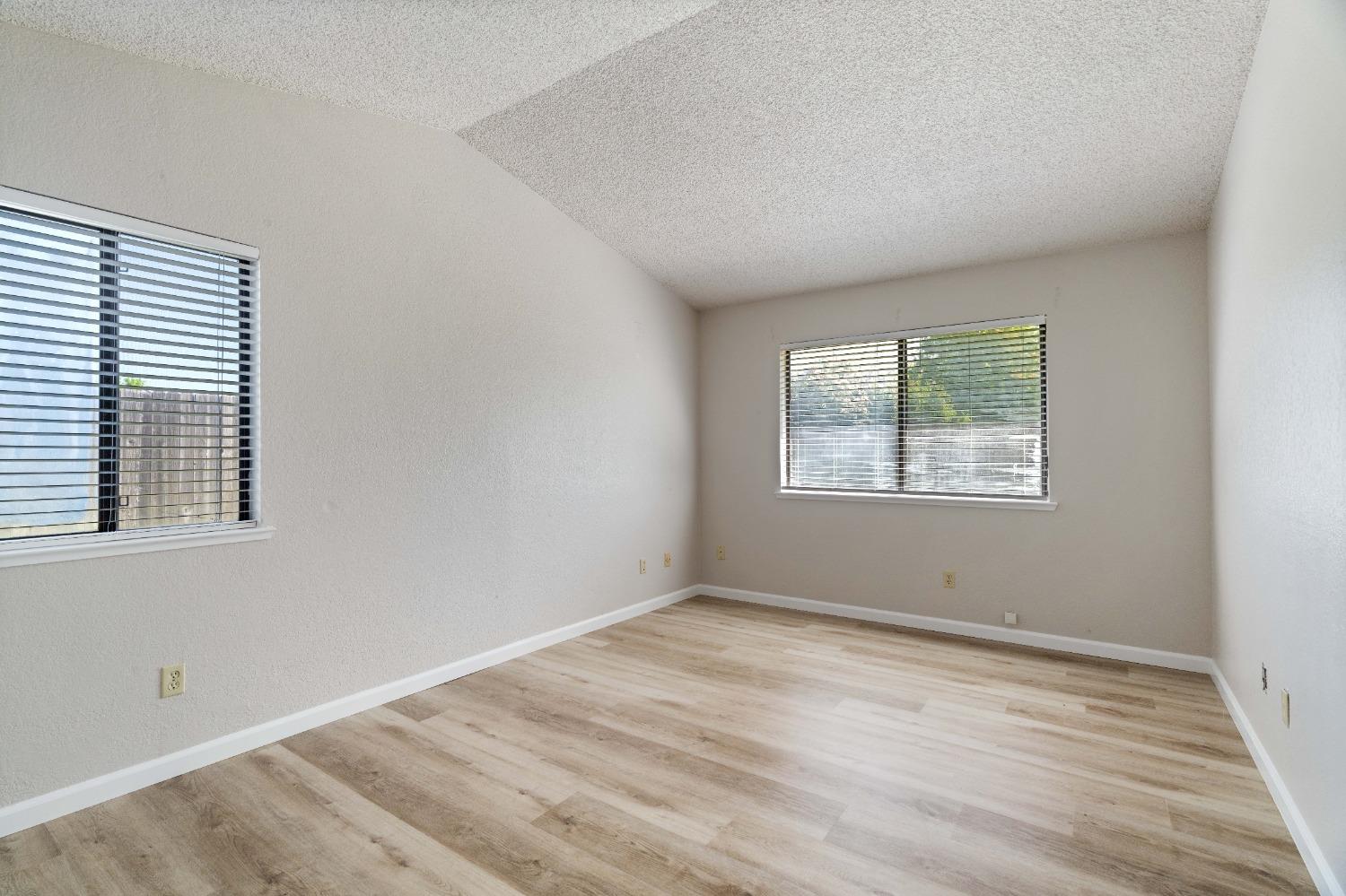 675 Turnstone Drive