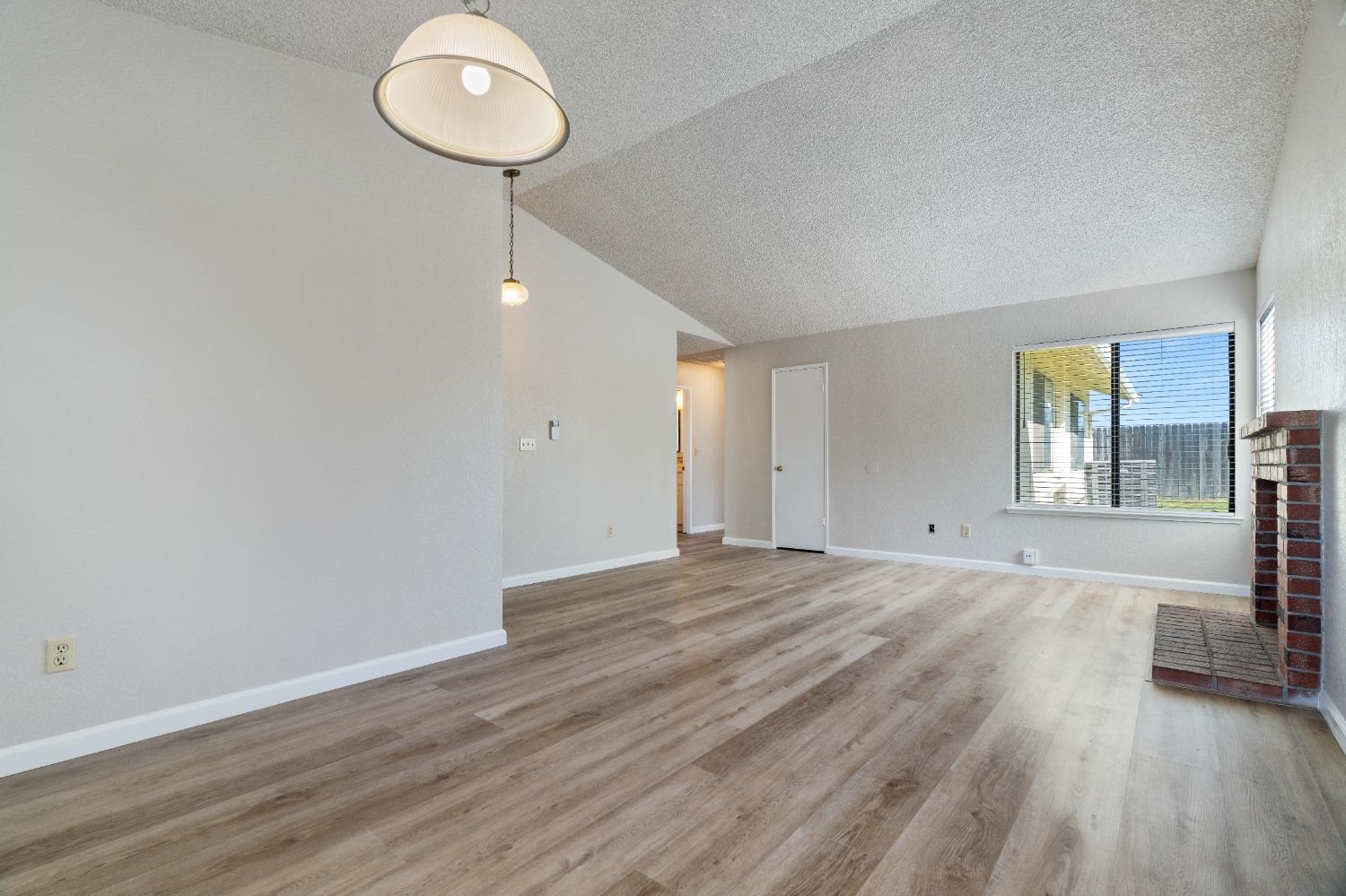 675 Turnstone Drive
