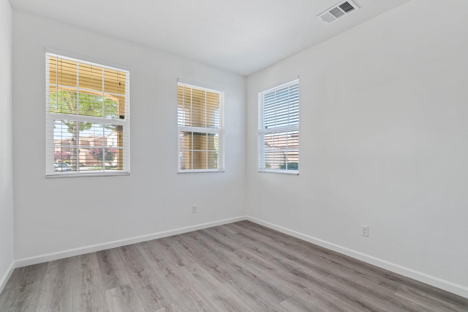 9953 Fan Shell Lane