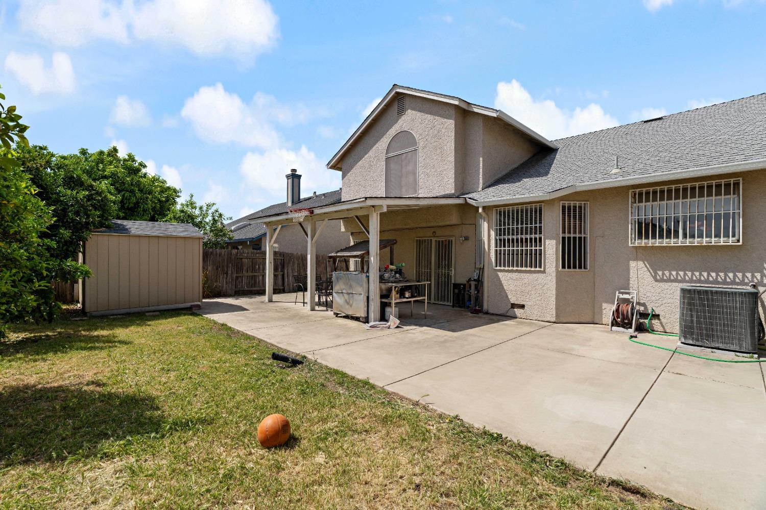 8133 Pine Oaks Court