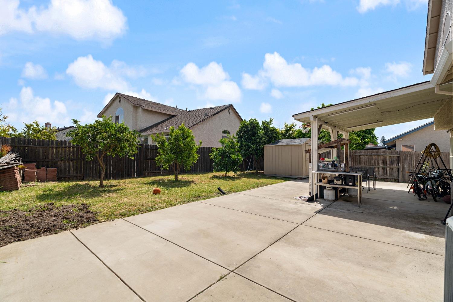 8133 Pine Oaks Court