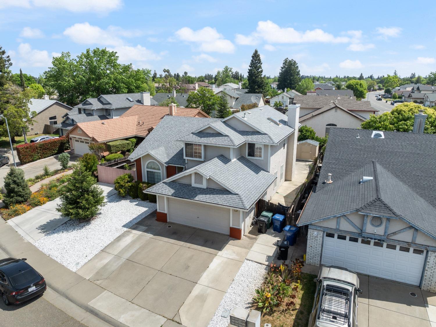 8133 Pine Oaks Court